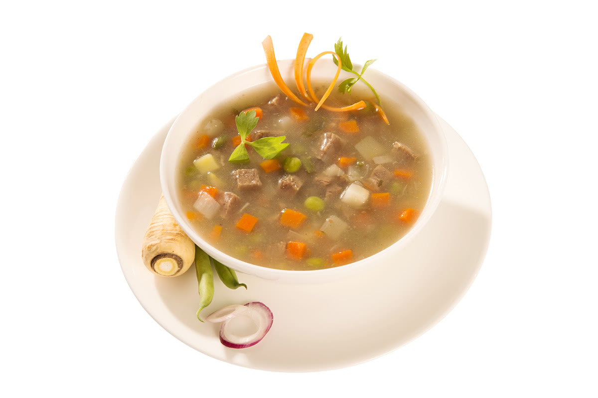 Bunte Gemüsesuppe mit Rindfleisch (2 Portionen)